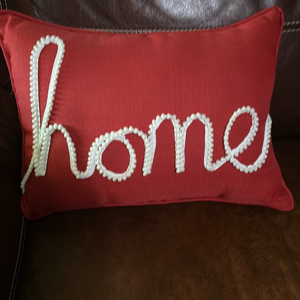 Red “home” pillow Very good condition. 20” length x 15” height.